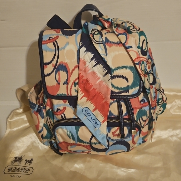 Coach Ikat Scribble Multicolor Signatur Backpack W/Matching Scarf Rare Navy Trim - Picture 3 of 16